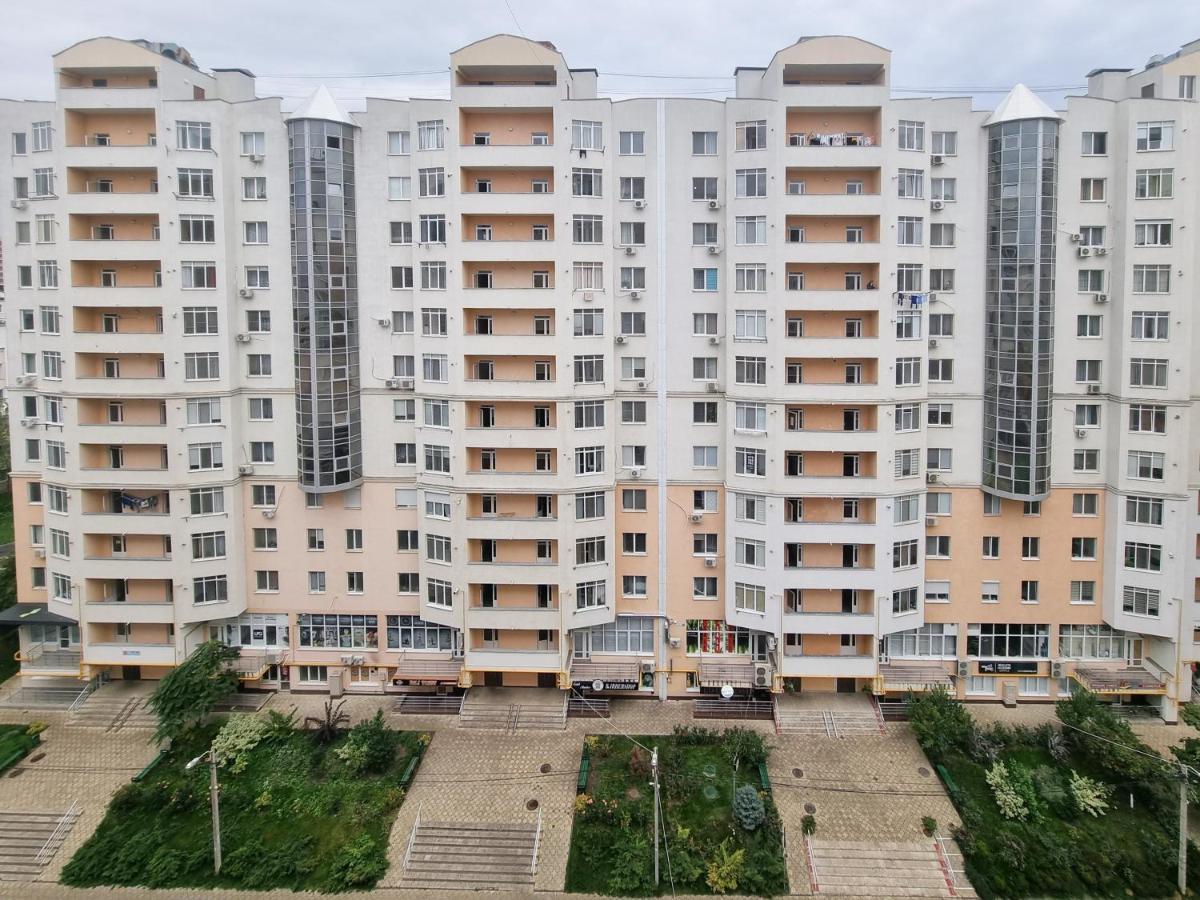 Testemiteanu apartment, free wifi available Chişinău Extérieur photo